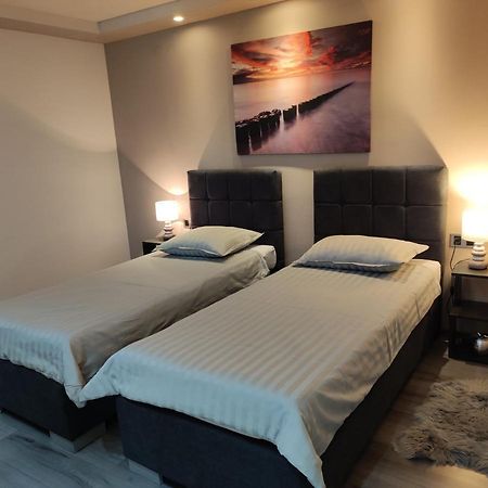 Apartments Lara - Split Croatia ภายนอก รูปภาพ