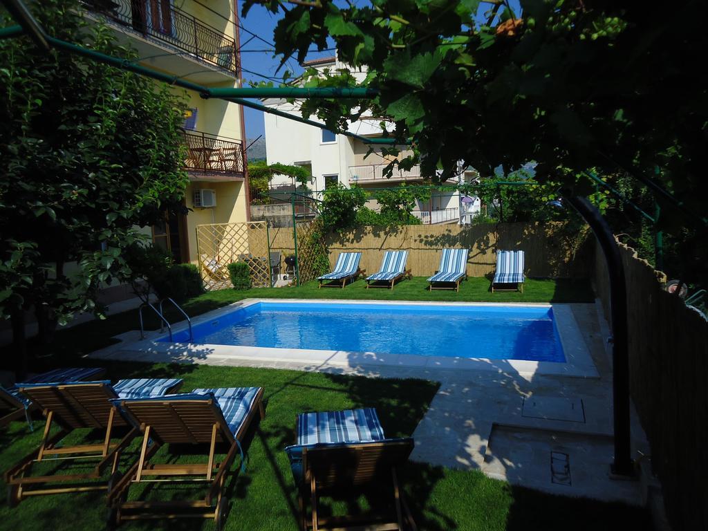 Apartments Lara - Split Croatia ภายนอก รูปภาพ