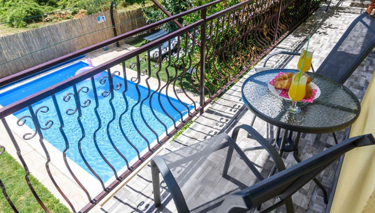Apartments Lara - Split Croatia ภายนอก รูปภาพ