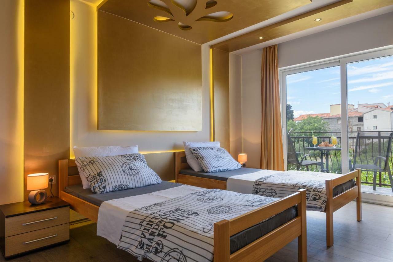 Apartments Lara - Split Croatia ภายนอก รูปภาพ